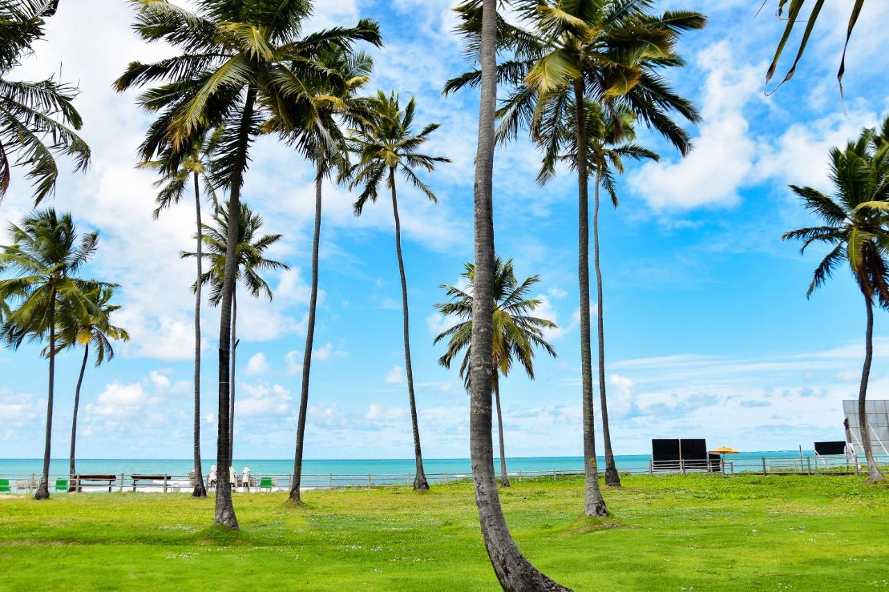Luxo A Beira-Mar - Flats No Carneiros Beach Resort ปรายา ดอส การ์เนย์รอส ภายนอก รูปภาพ